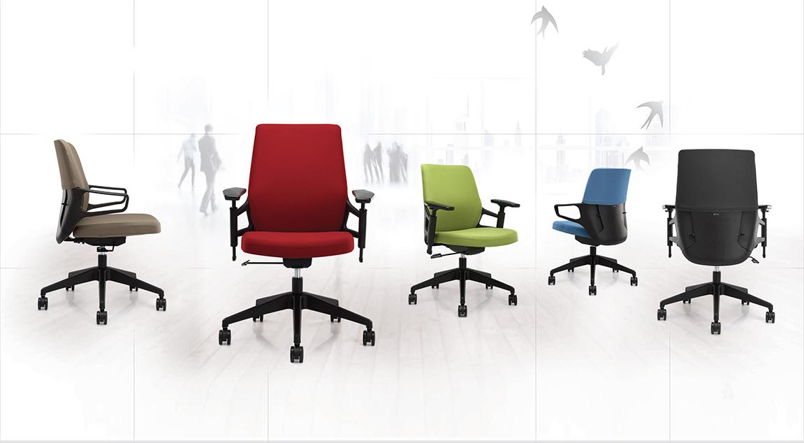 Essential Office Furniture Checklist for New Businesses